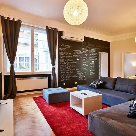 아파트 Zigzag 베오그라드